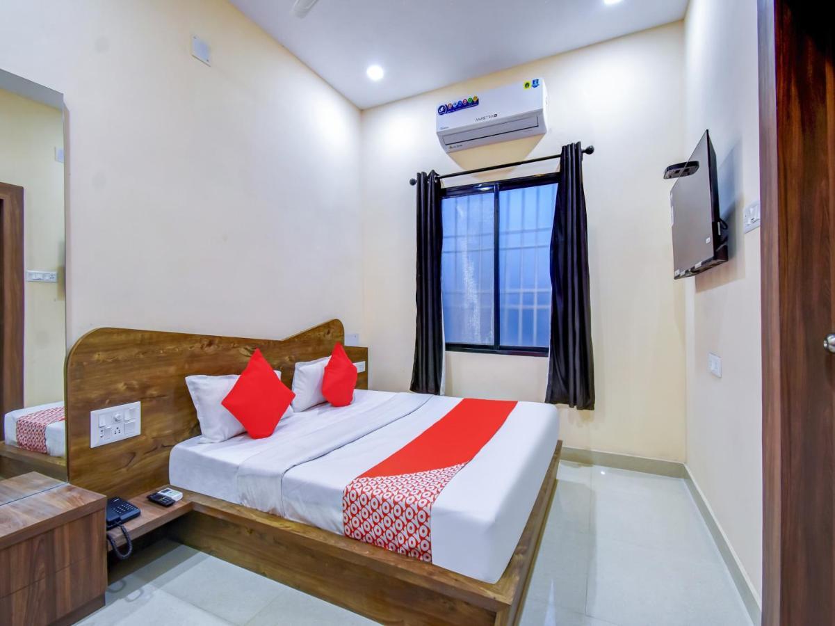 Oyo 79654 Pacific Hotel Jharsuguda Esterno foto