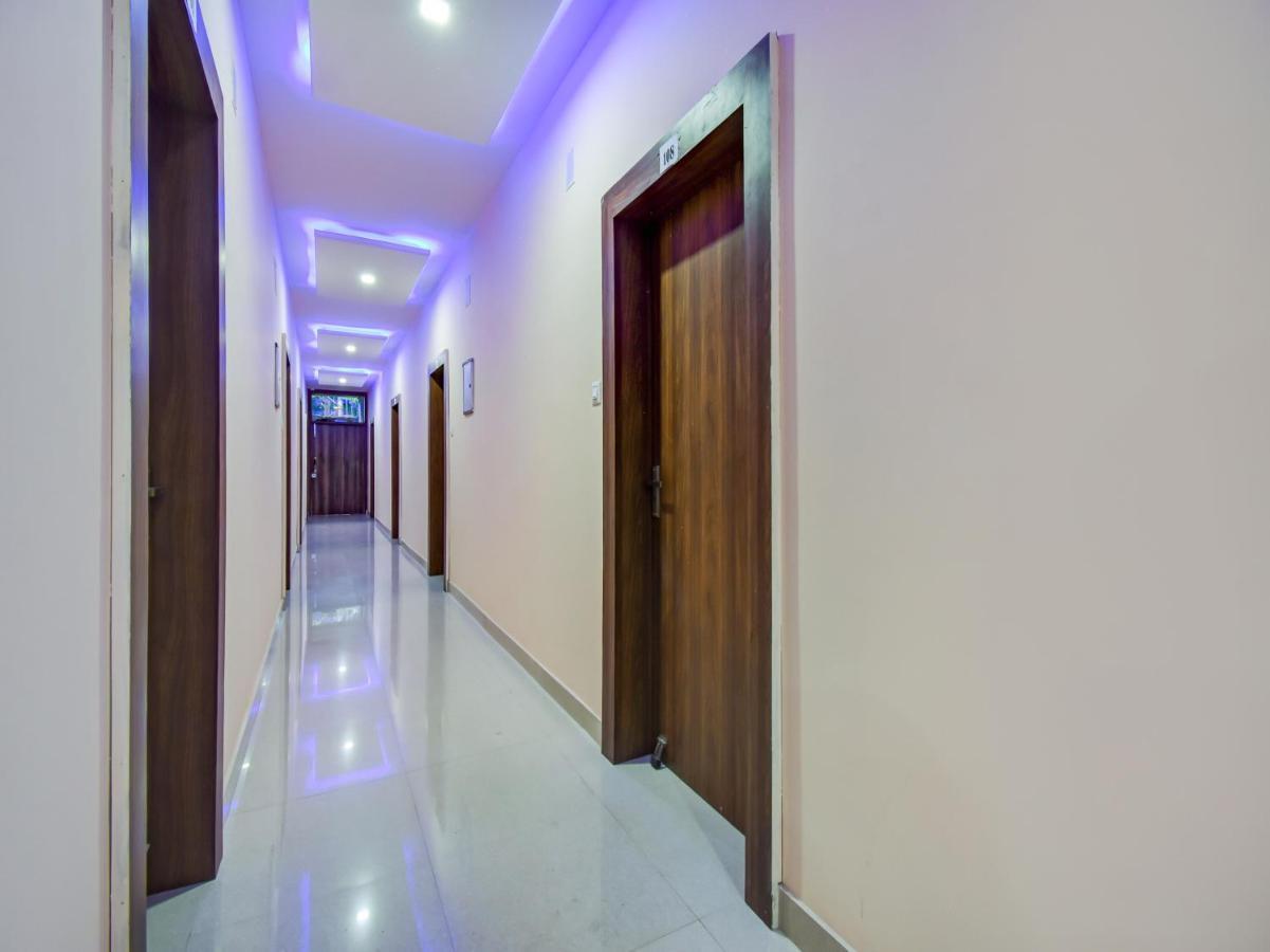 Oyo 79654 Pacific Hotel Jharsuguda Esterno foto